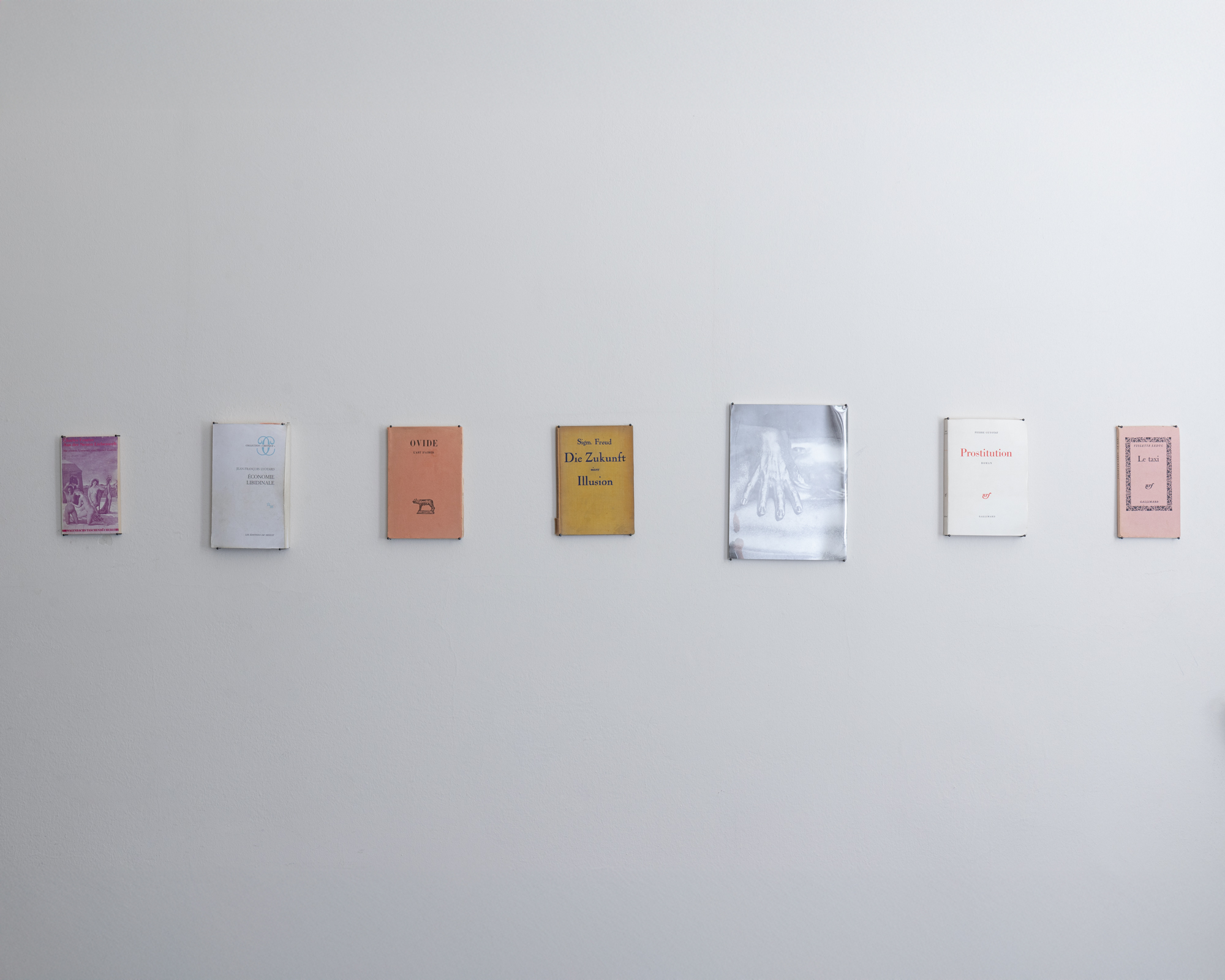 intimacies_office_fritzenzo_lo-10