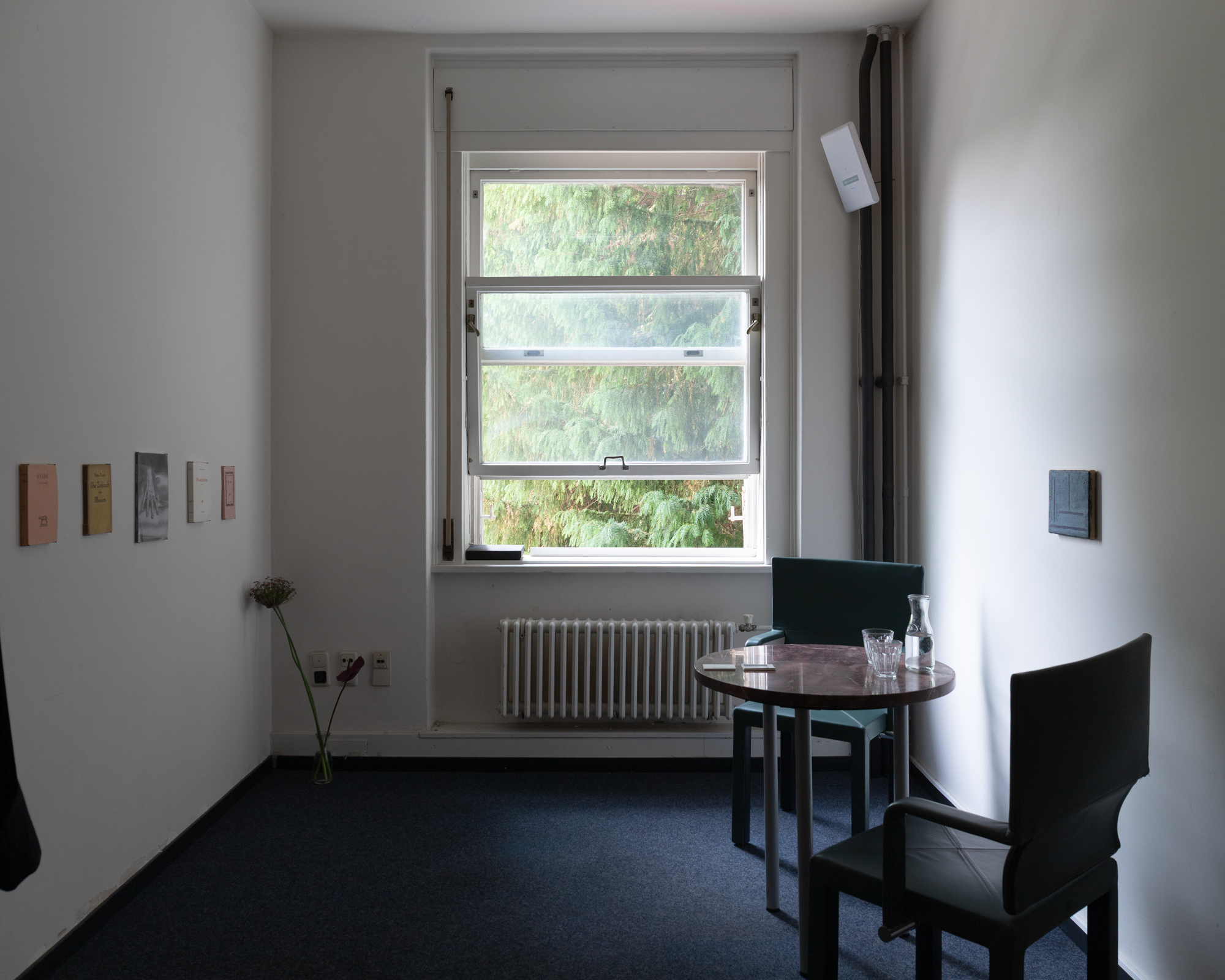 intimacies_office_fritzenzo_lo-12